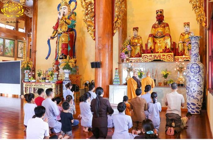 Văn khấn thi tốt nghiệp THPT cách sắm lễ tại nhà và Đình Chùa Văn khấn thi tốt nghiệp THPT cách sắm lễ tại nhà và Đình Chùa