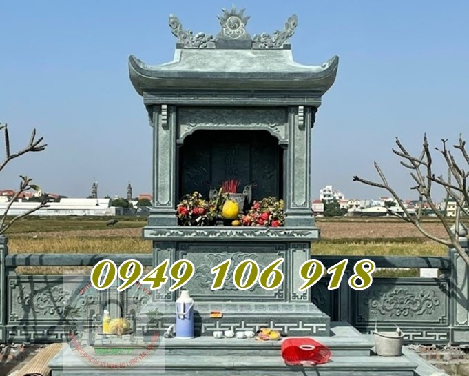 Cây hương thờ Chúa Thượng Ngàn bằng đá xanh rêu Cây hương thờ Chúa Thượng Ngàn bằng đá xanh rêu