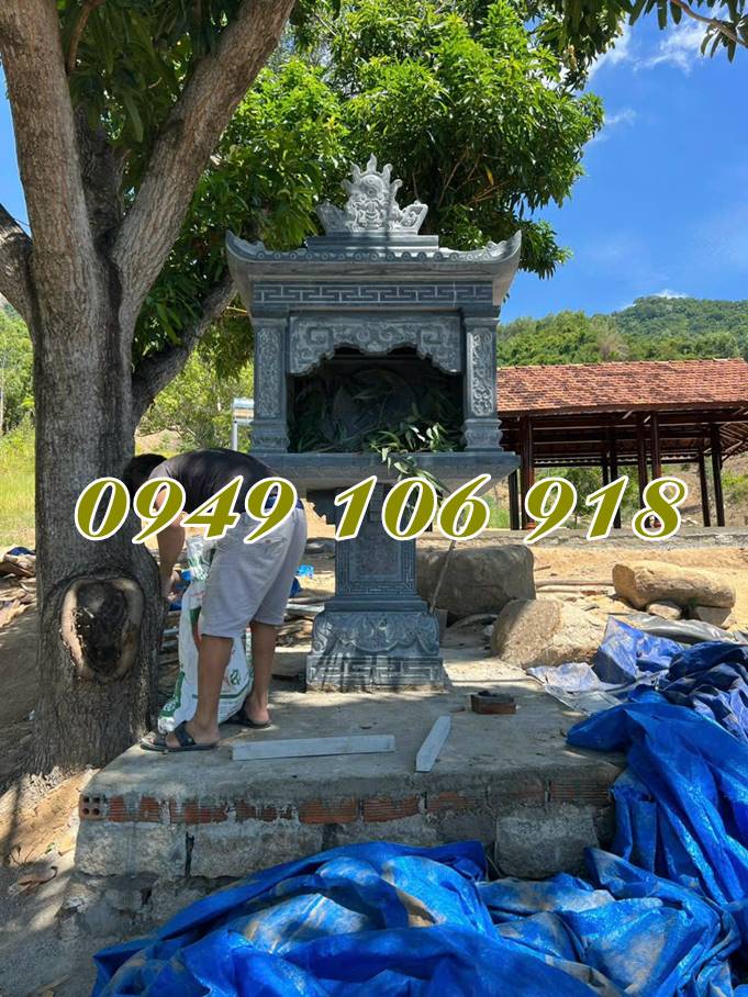 Mẫu cây hương thờ Chúa Thượng Ngàn tại các Đền Phủ Mẫu cây hương thờ Chúa Thượng Ngàn tại các Đền Phủ